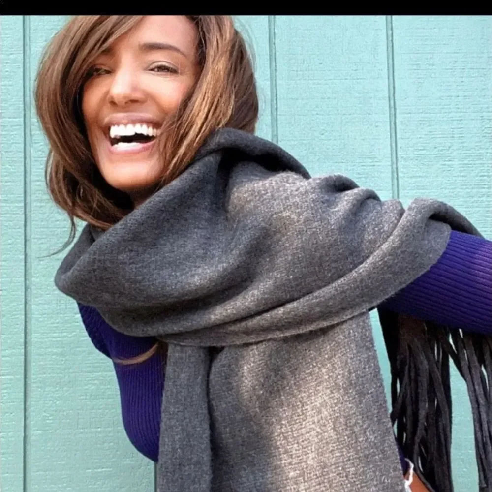 Lucky Brand scarf dark grey charcoal brushed fringe cozy warm rectangular